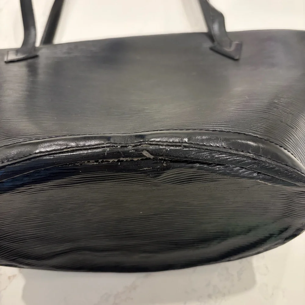 Louis Vuitton Black Epi Leather Zip Tote authentic AS0916 saint Jacques